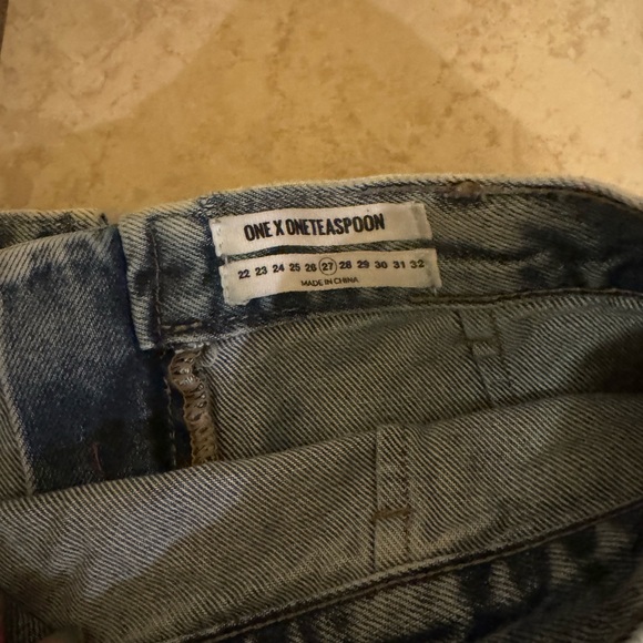 One Teaspoon denim skirt size 27 - Picture 2 of 3